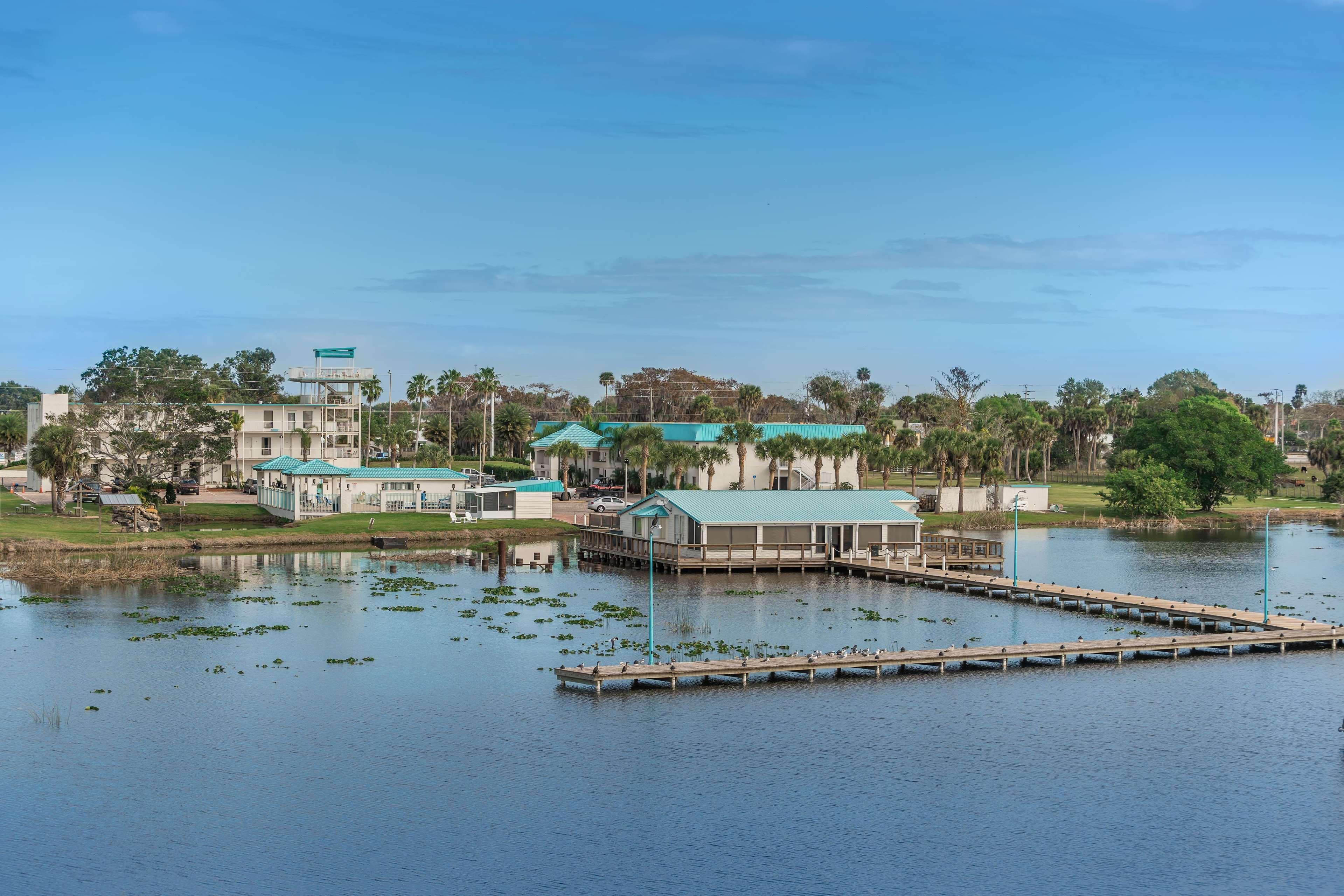 Days Inn & Suites By Wyndham Lake Okeechobee Εξωτερικό φωτογραφία