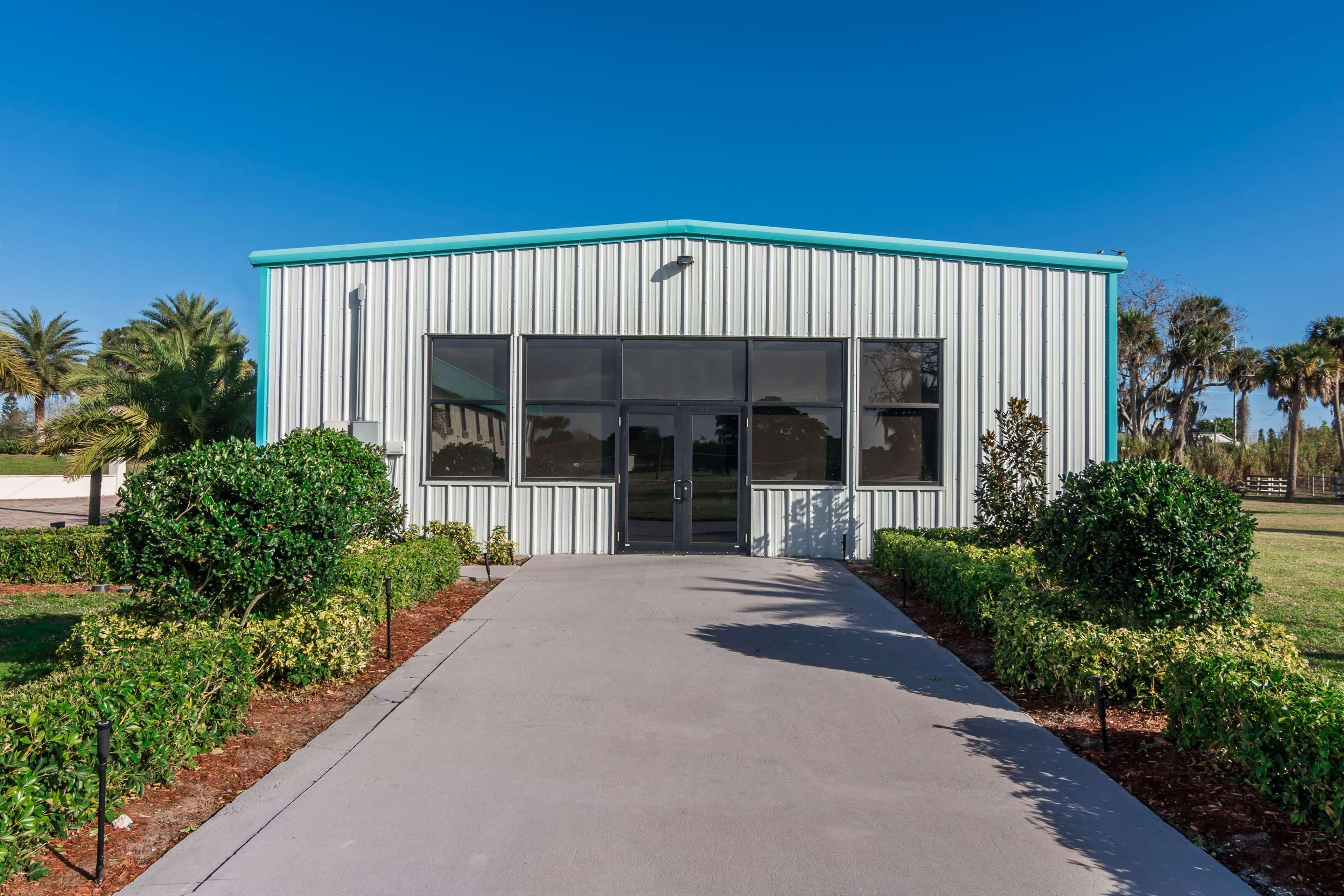 Days Inn & Suites By Wyndham Lake Okeechobee Εξωτερικό φωτογραφία